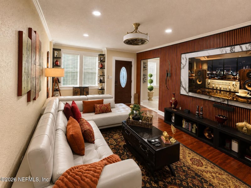 7164 W Lucky Dr W, Jacksonville, FL 32208
