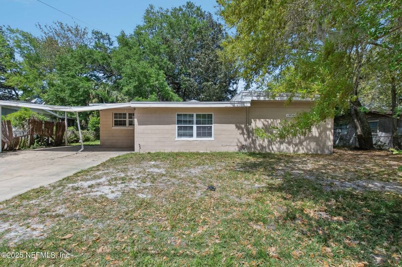 7169 Koleda Dr, Jacksonville, FL 32210