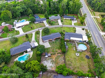 717 Estates Cove Rd, Jacksonville, FL 32221