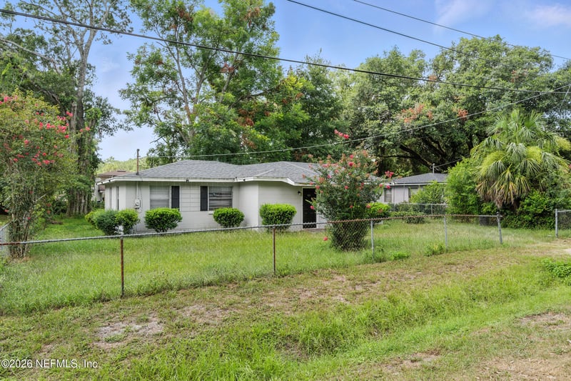 7174 Matthew St, Jacksonville, FL 32210