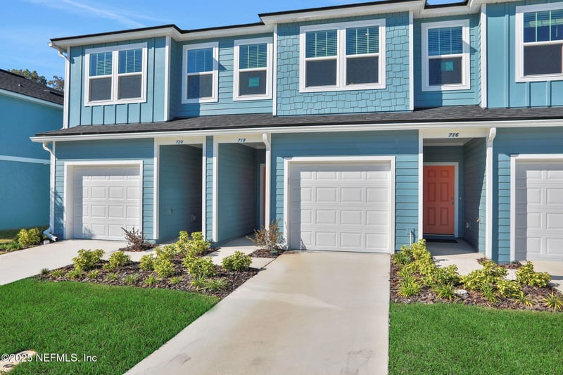 719 Sailor Grove Ln, Jacksonville, FL 32221