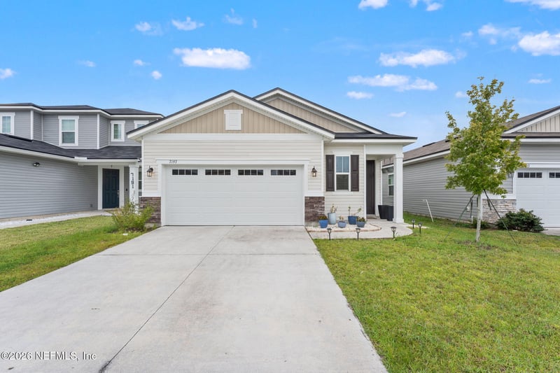 7197 Mahogany Run Dr, Jacksonville, FL 32244