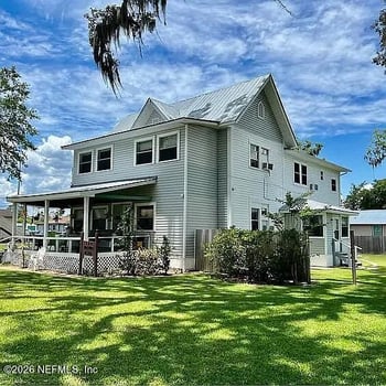 720 Walnut St, Green Cove Springs, FL 32043