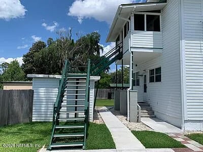 720 Walnut St, Green Cove Springs, FL 32043