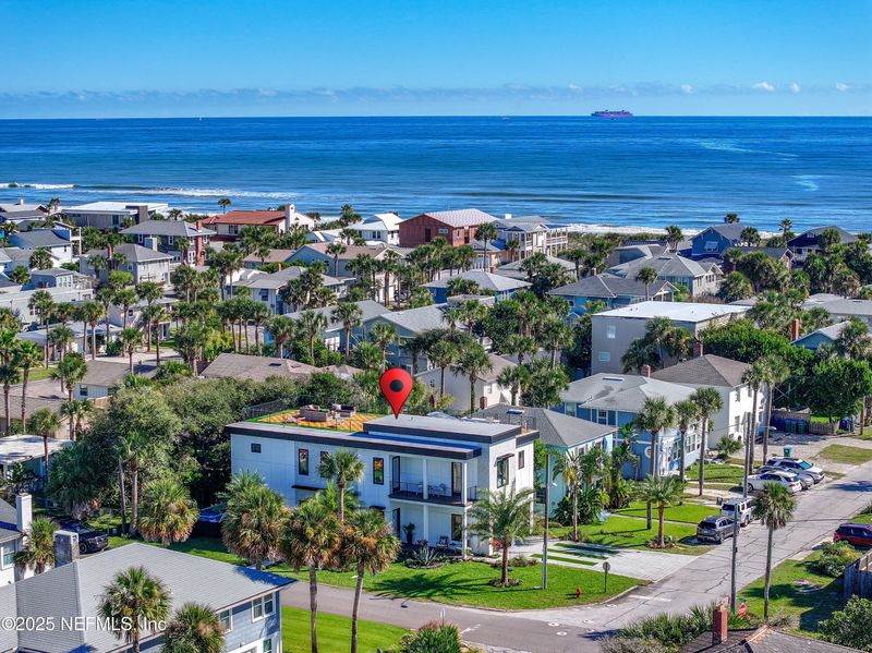 721 2nd St, Neptune Beach, FL 32266