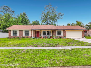 7224 Blackberry Ln N, Jacksonville, FL 32244