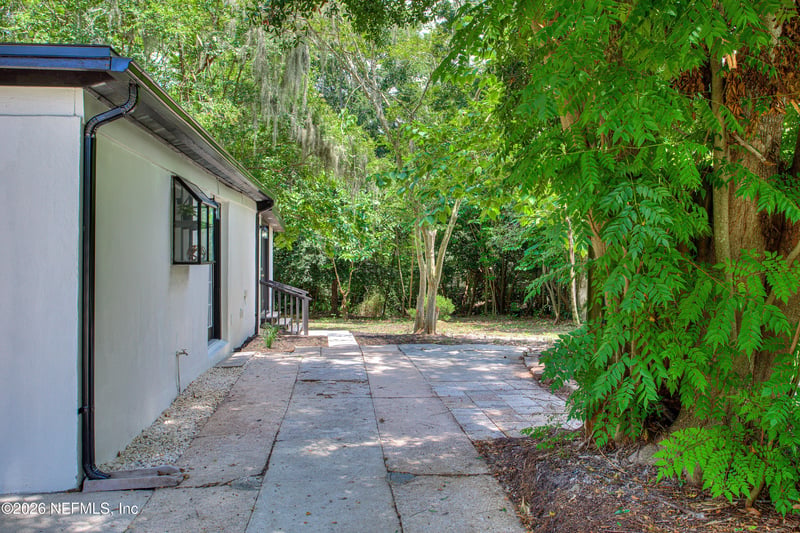7227 Wendy Cir, Jacksonville, FL 32211