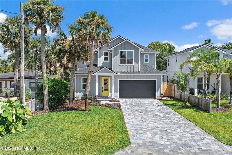 723 7th Ave N, Jacksonville Beach, FL 32250