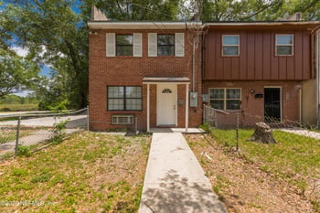 7235 Ken Knight Dr, Jacksonville, FL 32209