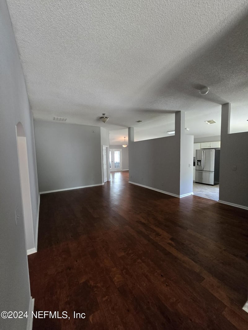 724 S Lilac Loop, Jacksonville, FL 32259