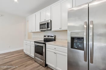 7242 Luke St, Jacksonville, FL 32210
