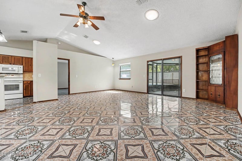 7244 Mimosa Grove Pl, Jacksonville, FL 32210