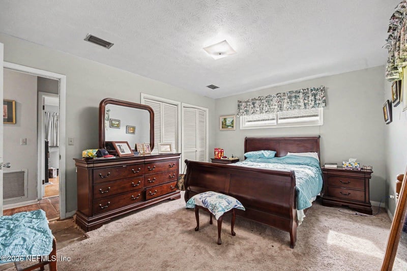 7245 Sandy Bluff Dr, Jacksonville, FL 32277