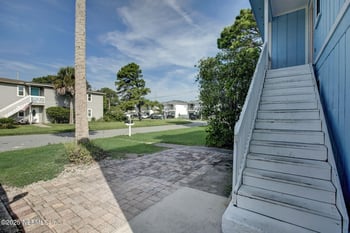 725 7th Ave S, Jacksonville Beach, FL 32250