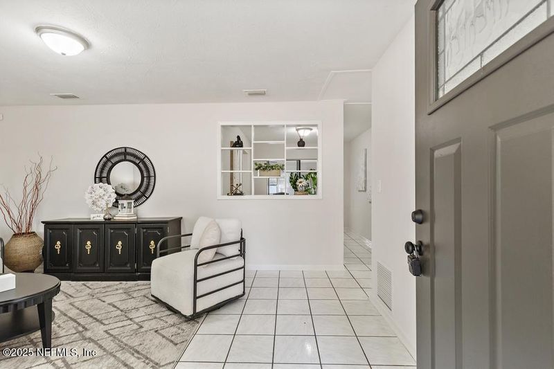 7252 Old Kings Rd, Jacksonville, FL 32217
