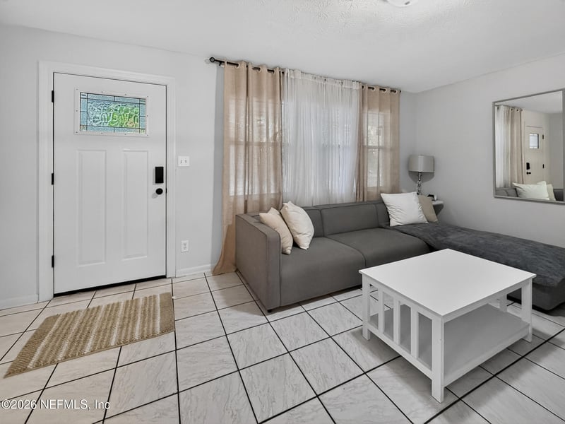 7252 Old Kings Rd S, Jacksonville, FL 32217