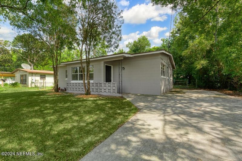 7254 Koleda Dr, Jacksonville, FL 32210