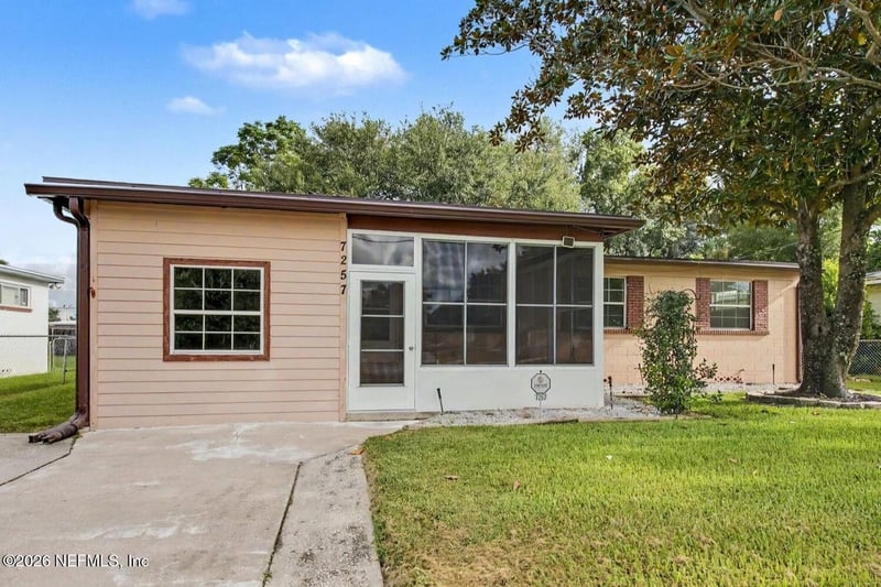 7257 Elvia Dr, Jacksonville, FL 32211