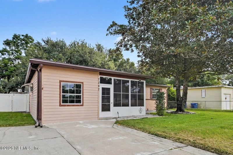 7257 Elvia Dr, Jacksonville, FL 32211