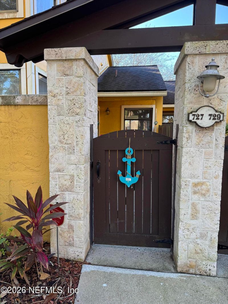 727 Driftwood Cir, Ponte Vedra Beach, FL 32082
