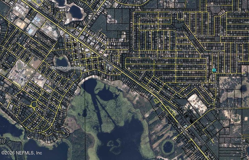 7271 Yale St, Keystone Heights, FL 32656