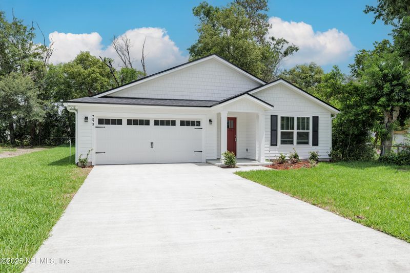 7273 Ridgeway Rd N, Jacksonville, FL 32244
