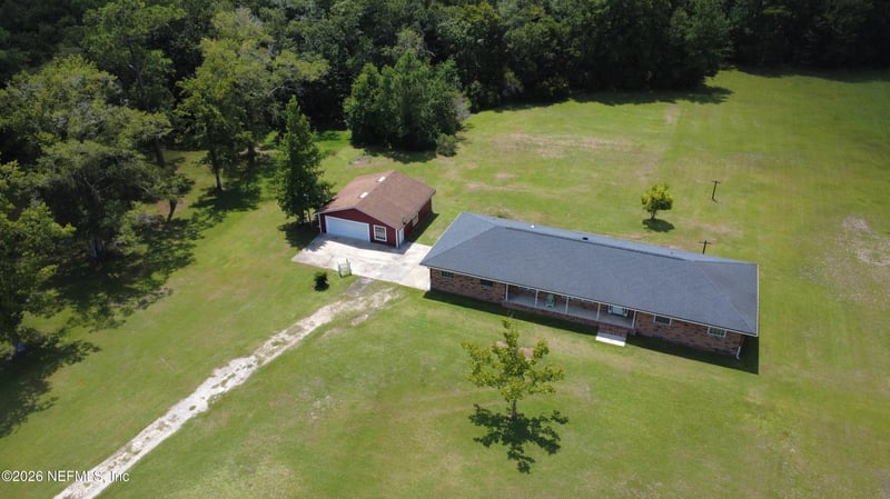 728 Tara Farms Dr, Middleburg, FL 32068