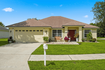 7285 Rapid River Dr E, Jacksonville, FL 32219