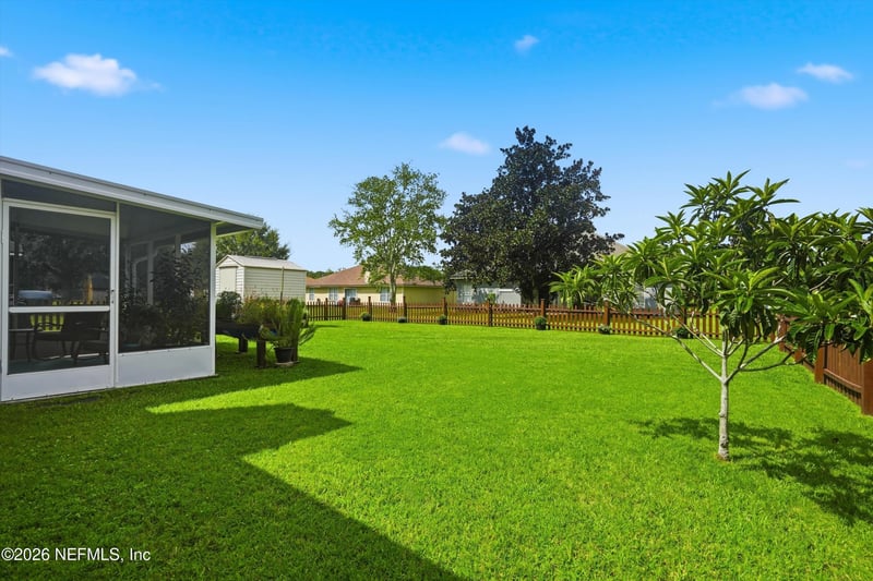 7285 Rapid River Dr E, Jacksonville, FL 32219
