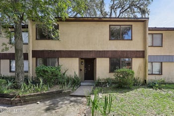 729 Oaks Field Rd #K3-2, Jacksonville, FL 32211