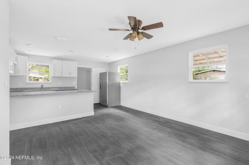 7301 Melvin Rd, Jacksonville, FL 32210