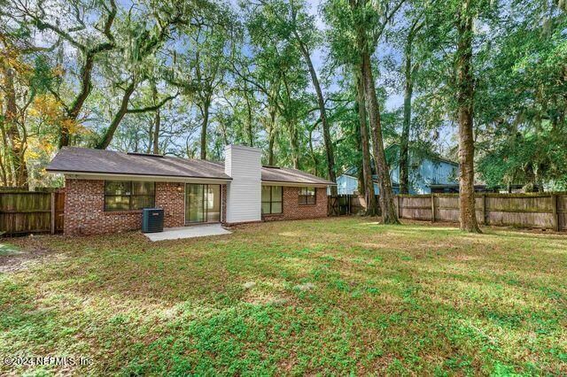 7301 Oakwood Dr, Jacksonville, FL 32211