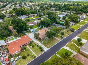 7307 Maple Tree Dr, Jacksonville, FL 32277