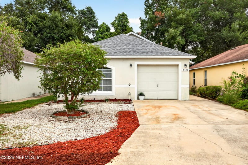 7329 Lawn Tennis Ln, Jacksonville, FL 32277