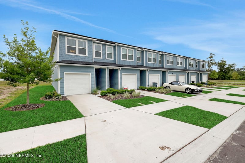 733 Sailor Grove Ln, Jacksonville, FL 32221