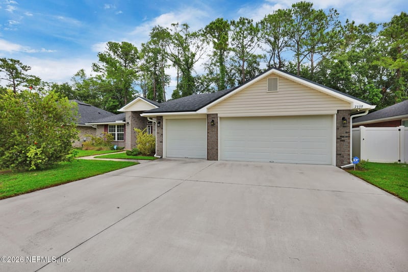 7339 Zain Michael Ln, Jacksonville, FL 32222