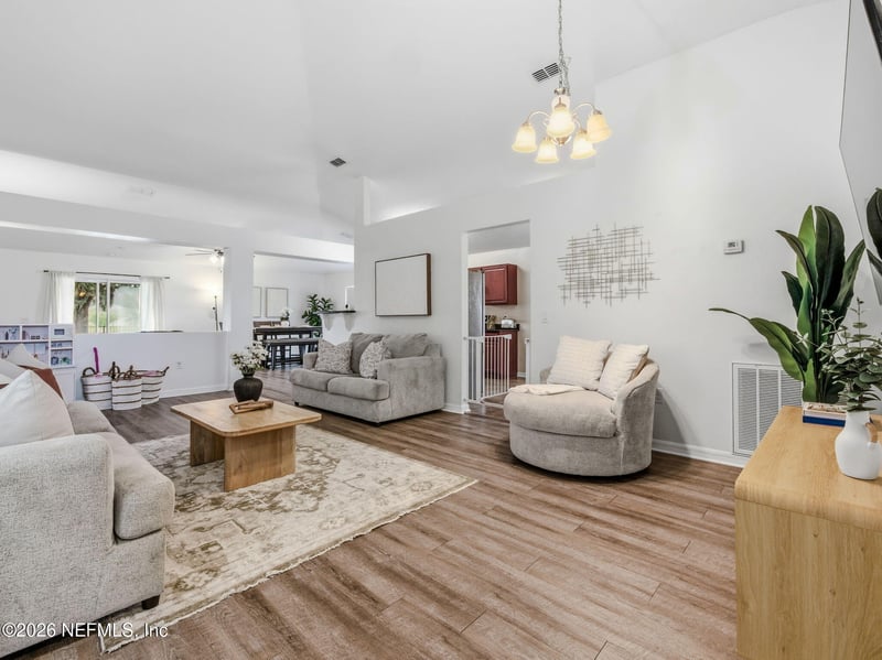 7357 Cumbria Blvd, Jacksonville, FL 32219