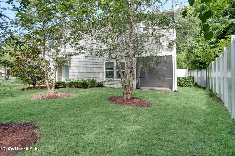7365 Palm Hills Dr, Jacksonville, FL 32244