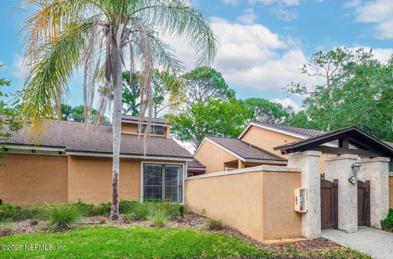 739 Driftwood Cir, Ponte Vedra Beach, FL 32082