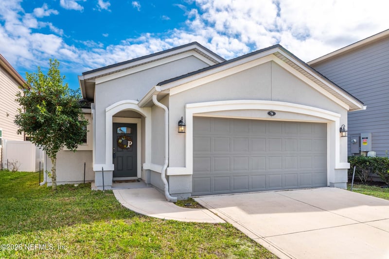 74 Sanderson Dr, Jacksonville, FL 32259