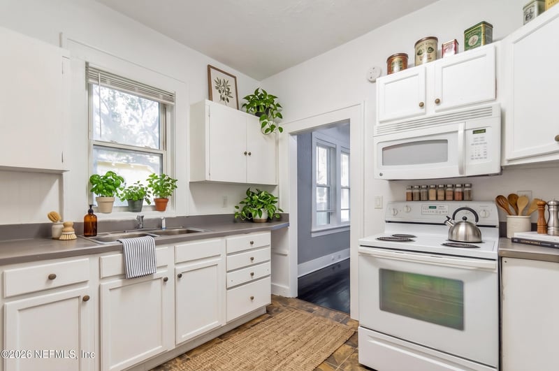 74 W 27th St, Jacksonville, FL 32206