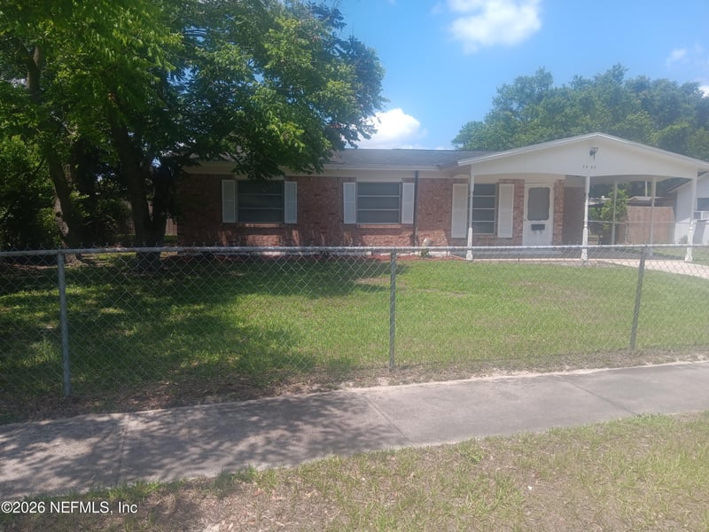 7405 Deepwood Dr, Jacksonville, FL 32244