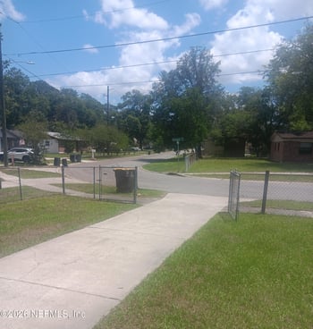 7405 Deepwood Dr, Jacksonville, FL 32244