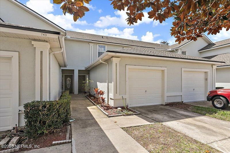 741 Middle Branch Way, St Johns, FL 32259