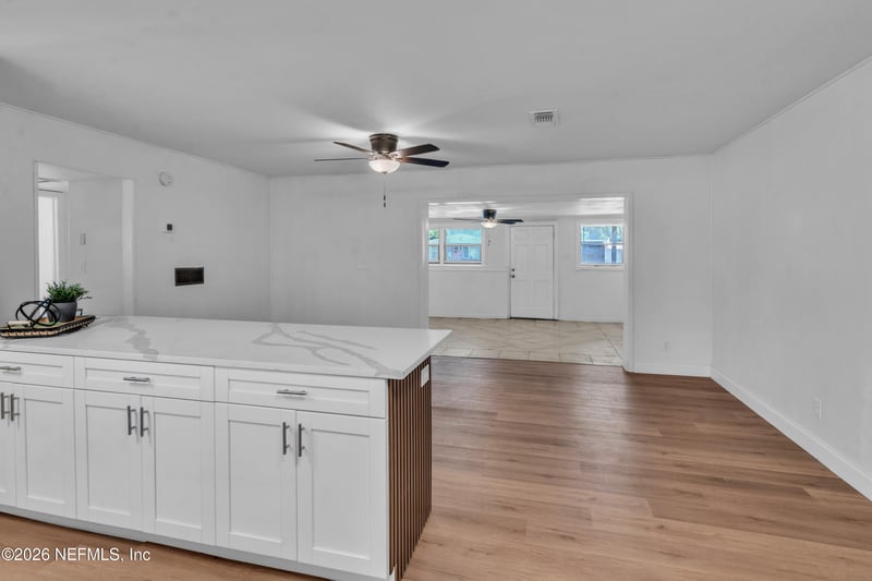 7420 Stonehurst Rd S, Jacksonville, FL 32277