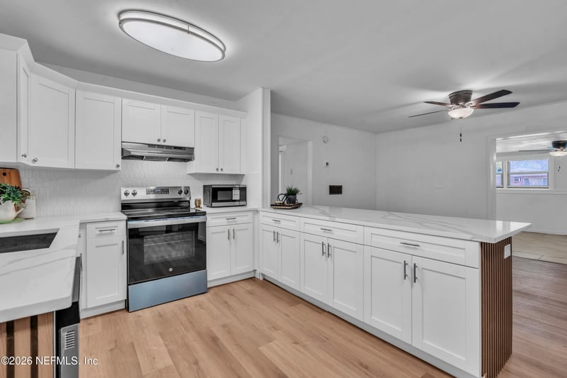 7420 Stonehurst Rd S, Jacksonville, FL 32277