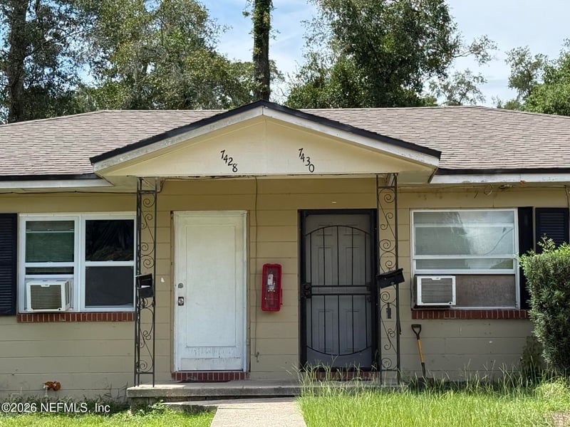 74287430 Grant Ave, Jacksonville, FL 32208