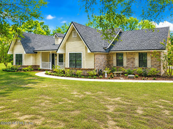 7433 Pierce Rd, Glen St Mary, FL 32040