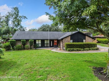746 Winfred Pl, Orange Park, FL 32073