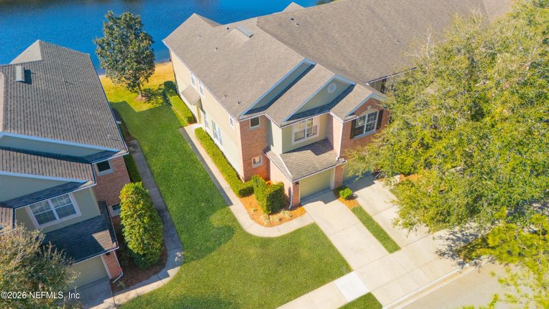 7482 Red Crane Ln, Jacksonville, FL 32256